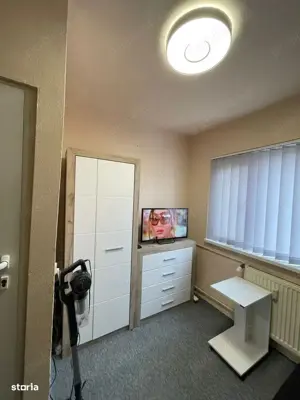 Proprietar inchiriez garsoniera 12 mp zona Lidia ,fara comision 190 euro