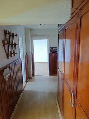 Apartament două camere, 70000   . - imagine 2