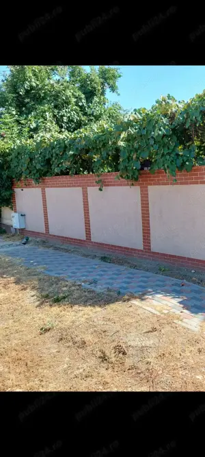 Vând teren + casă - loc ideal pentru locuit sau investiție  - imagine 3