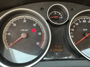 Opel Astra combi - imagine 9