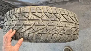 Jante aluminiu + cauciucuri iarna 225 60 17, 5x114.3 - imagine 6