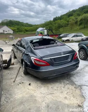 Dezmembrez Mercedes Cls 3.0 Diesel - imagine 2