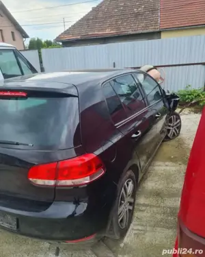 Dezmembrez Vw Golf 6 1.4 Benzina  - imagine 4