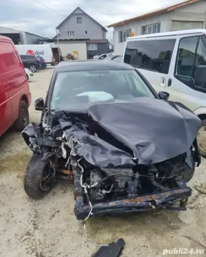 Dezmembrez Vw Golf 6 1.4 Benzina  - imagine 5