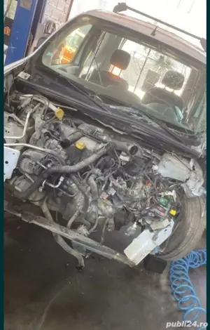 Dezmembrez Renalut Kangoo 1.5 Diesel  - imagine 3