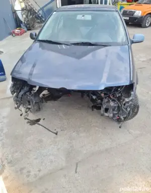 Dezmembrez Vw Polo 1.4 Benzina an 2000 - imagine 4