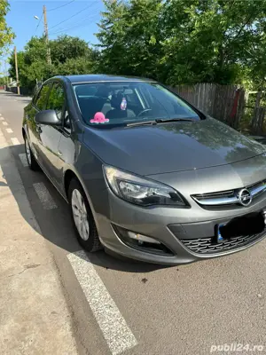 Opel astra J 2018 - imagine 4