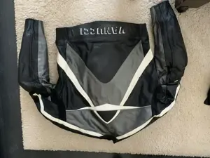 Geacă moto piele - imagine 2 Geacă moto piele - imagine 2