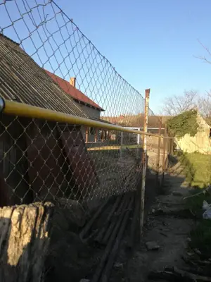 Casa pe colt langa Politia Nadlac,  M. Eminescu colt cu V. Lucaciu - imagine 8