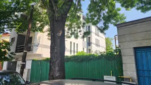 Bloc tip boutique P.ta Muncii-Vatra Luminoasa