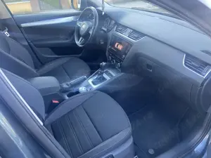 Skoda Octavia 1.6 tdi 116 cai , dsg7 , an 2017  - imagine 2