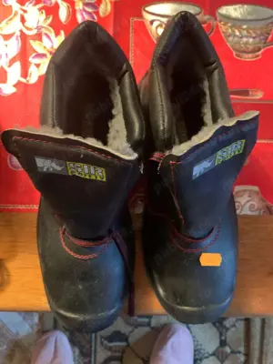 papuci de lucru in constructii - imagine 2