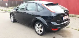 Ford focus 1.6 benzina 101 cp 2009 - imagine 5