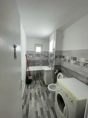 Apartament 4 camere zona Lipovei - imagine 5 Apartament 4 camere zona Lipovei - imagine 5