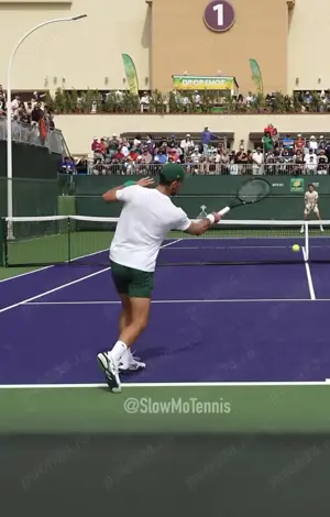 Instructor tenis de câmp 