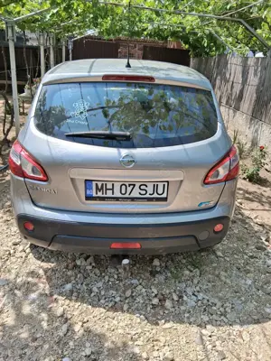 Vînd Nissan Qashqai 1,5 DCI 110CP EURO 5 - imagine 8