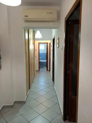 Vanzare apartament 4 camere,  Ploiesti, Piata Mihai Viteazu - imagine 8