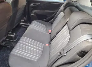 Vând Fiat Punto 199, 1,2benzina - imagine 6