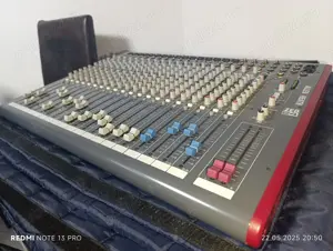 Mixer profesional 24 canale - imagine 4