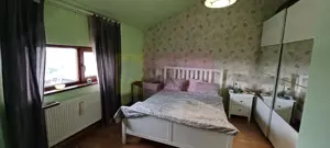 Săbăreni, casă 2011, P+M 4 camere + dependințe, curte 500 mp - imagine 9