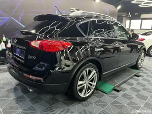 Infiniti QX50 - 68.000 km , al doilea proprietar  - imagine 2