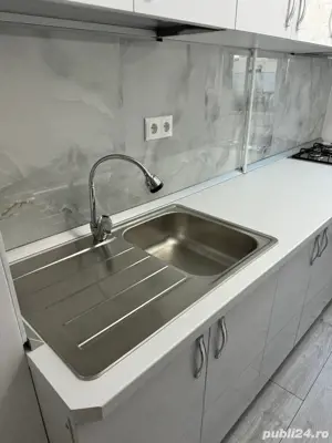 Proprietar inchiriez apartament  2 camere  Viziru.  3 ultra lux, renovat in totalitate - imagine 4