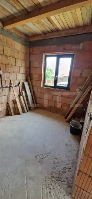 Casa parter, 120 mp, teren 1000 mp, la 25 km de orasul Bistrita - imagine 9