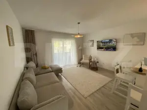 Apartament de vanzare, cu 3 camere, garaj si gradina, 105 mp, zona exterior est