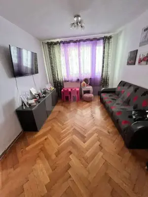 Apartament de vânzare, cu 2 camere, 47 mp, zona Bulevardul Mihai Viteazul 