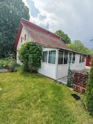 Casa de vacanta de vanzare in Zarnesti - Brasov - imagine 3