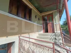 Casa cu 2 camere, 250 mp, zona sud-est - imagine 8