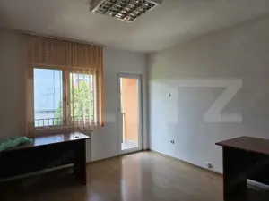 Casa de vanzare, cu 9 camere, 308 mp, zona RrM1 - imagine 6