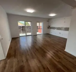 Apartament in vila, 3 camere, 74 mp, gradina 62 mp, VIVO