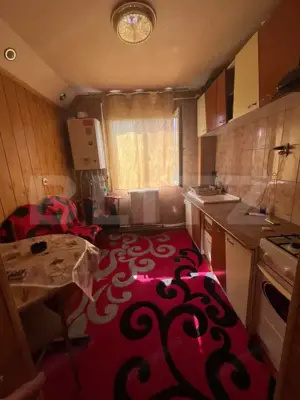 Apartament de vanzare, cu 2 camere 48 mp, zona Campia Turzii