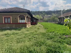 teren 3500 mp si casa demolabila de vanzare - imagine 2