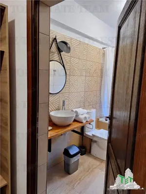 Pensiune premium de vanzare in Voronet – 1.610 mp utili, teren 1.021 mp, afacere turistica activa - imagine 8