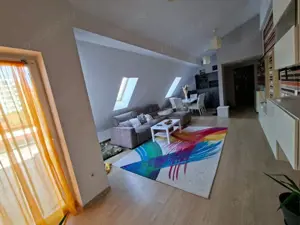 Apartament cu 3 camere-Zona Torontalului