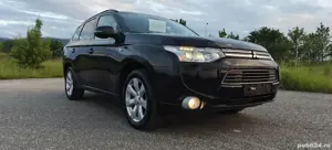 Mitsubishi outlander PHEV 2.0 - imagine 3