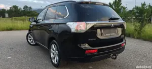 Mitsubishi outlander PHEV 2.0 - imagine 5