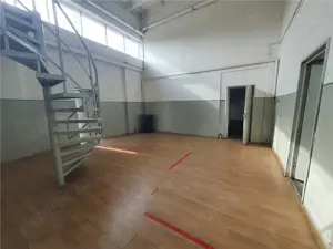 Hala depozitare 570mp ,parcare proprie si acces facil, zona industriala Est - imagine 3