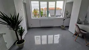 Subînchiriez birou ultracentral Bacău  - imagine 5