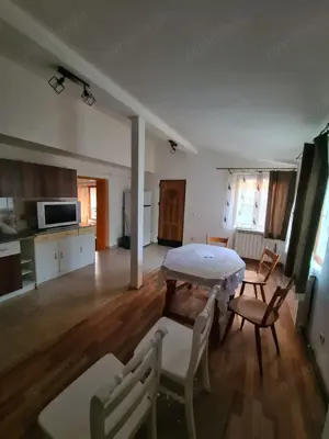 Cazare muncitori Inchiriez casa cu 3 camere