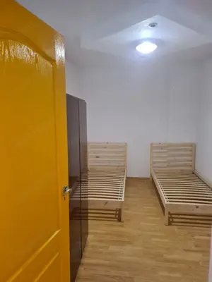 Cazare muncitori Inchiriez casa cu 3 camere  - imagine 5