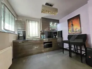 Casa solida, individuala si elegant amenajata la vanzare in Cartieru Iris - imagine 16