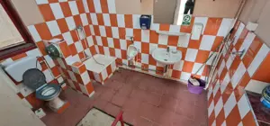 Service Auto/Spatiu Productie 300 Mp+ Apartament, Str Podeni, Unirii - imagine 5