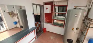 Service Auto/Spatiu Productie 300 Mp+ Apartament, Str Podeni, Unirii - imagine 6