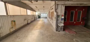 Service Auto/Spatiu Productie 300 Mp+ Apartament, Str Podeni, Unirii - imagine 2