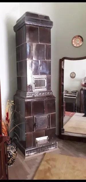 Vând o sobă din teracota la 7 randuri