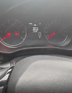 Vând dacia Sandero  - imagine 2