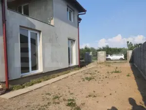 Vila individuala mare, de vanzare in Ghiroda, 200 mp utili! - imagine 10